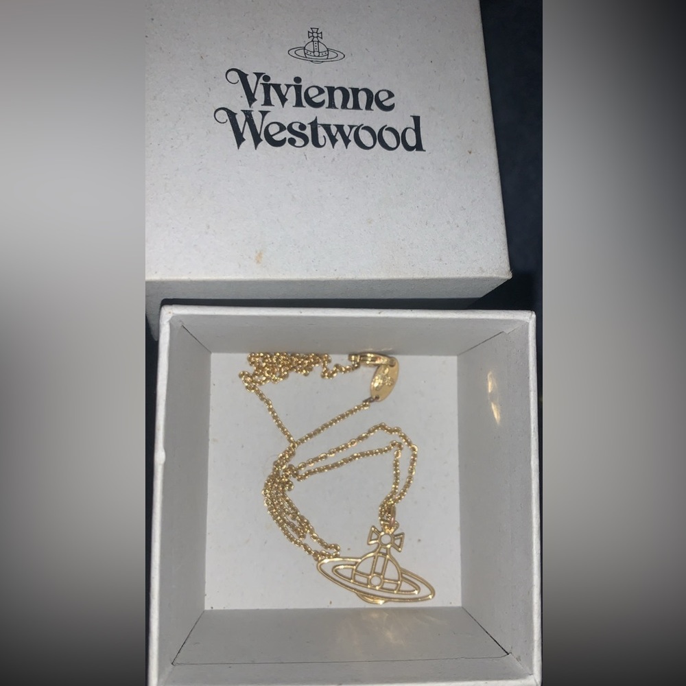 Vivienne Westwood gold plated chain and pendant